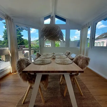 House With Two Aprtments Together, Up To 9 Persons Muelheim an der Mosel