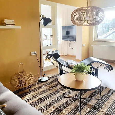Apartment House With Two Aprtments Together, Up To 9 Persons *