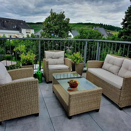 River Mosel Homes Papagallo And Kakadu Max 9 Persons *