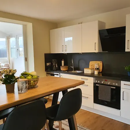 House With Two Aprtments Together, Up To 9 Persons Mulheim an der Mosel