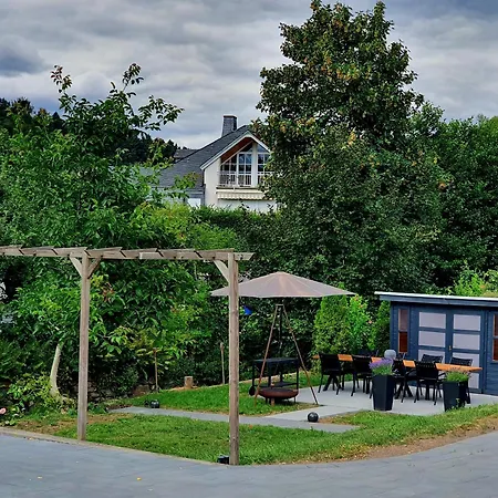 House With Two Aprtments Together, Up To 9 Persons *