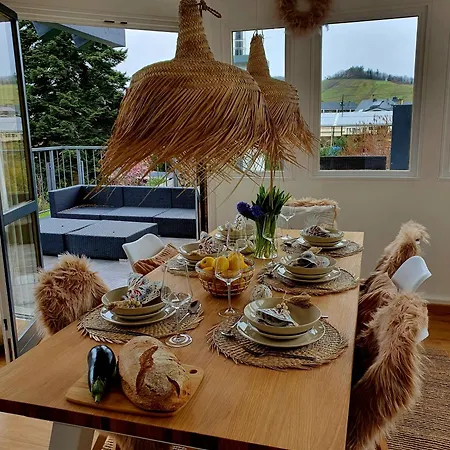 House With Two Aprtments Together, Up To 9 Persons Διαμέρισμα *