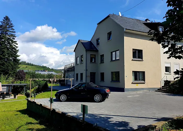 House With Two Aprtments Together, Up To 9 Persons