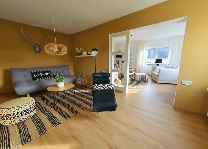 House With Two Aprtments Together, Up To 9 Persons 公寓 米尔海姆