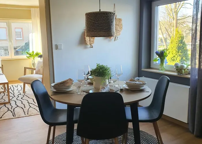 House With Two Aprtments Together, Up To 9 Persons 米尔海姆