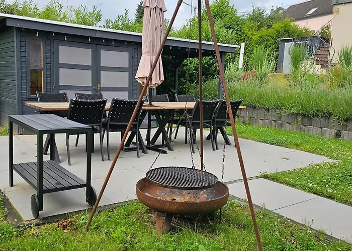 公寓 House With Two Aprtments Together, Up To 9 Persons *