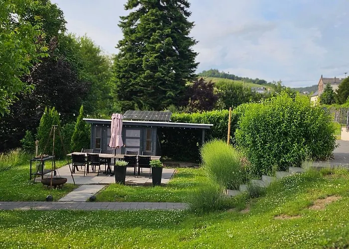 公寓 House With Two Aprtments Together, Up To 9 Persons *